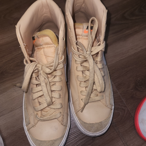 Shoes/ multiple brands - Picture 10 of 13